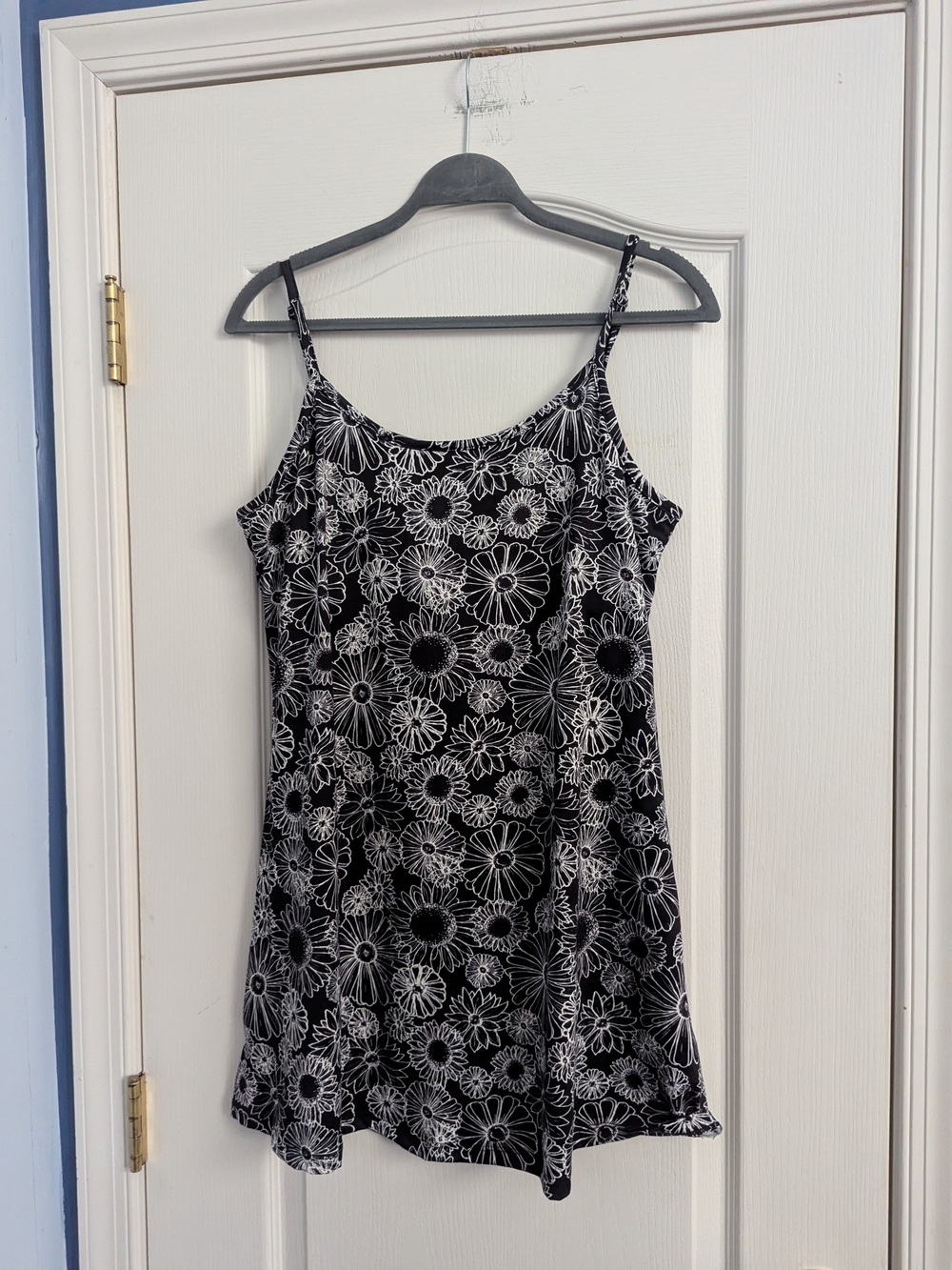 SO Black and White Floral Slip Mini Dress